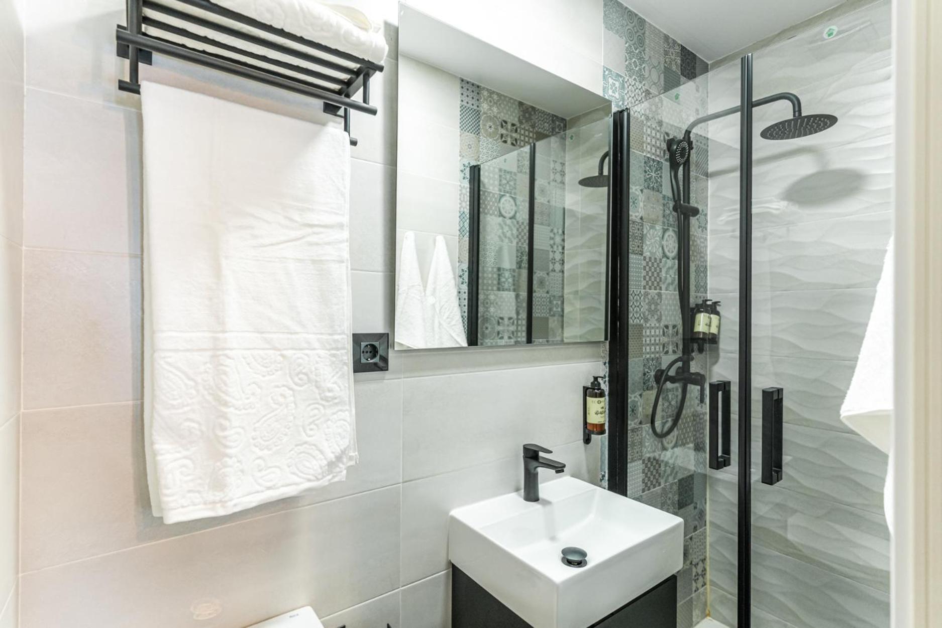 Vr Estudios Apartments Мадрид Экстерьер фото