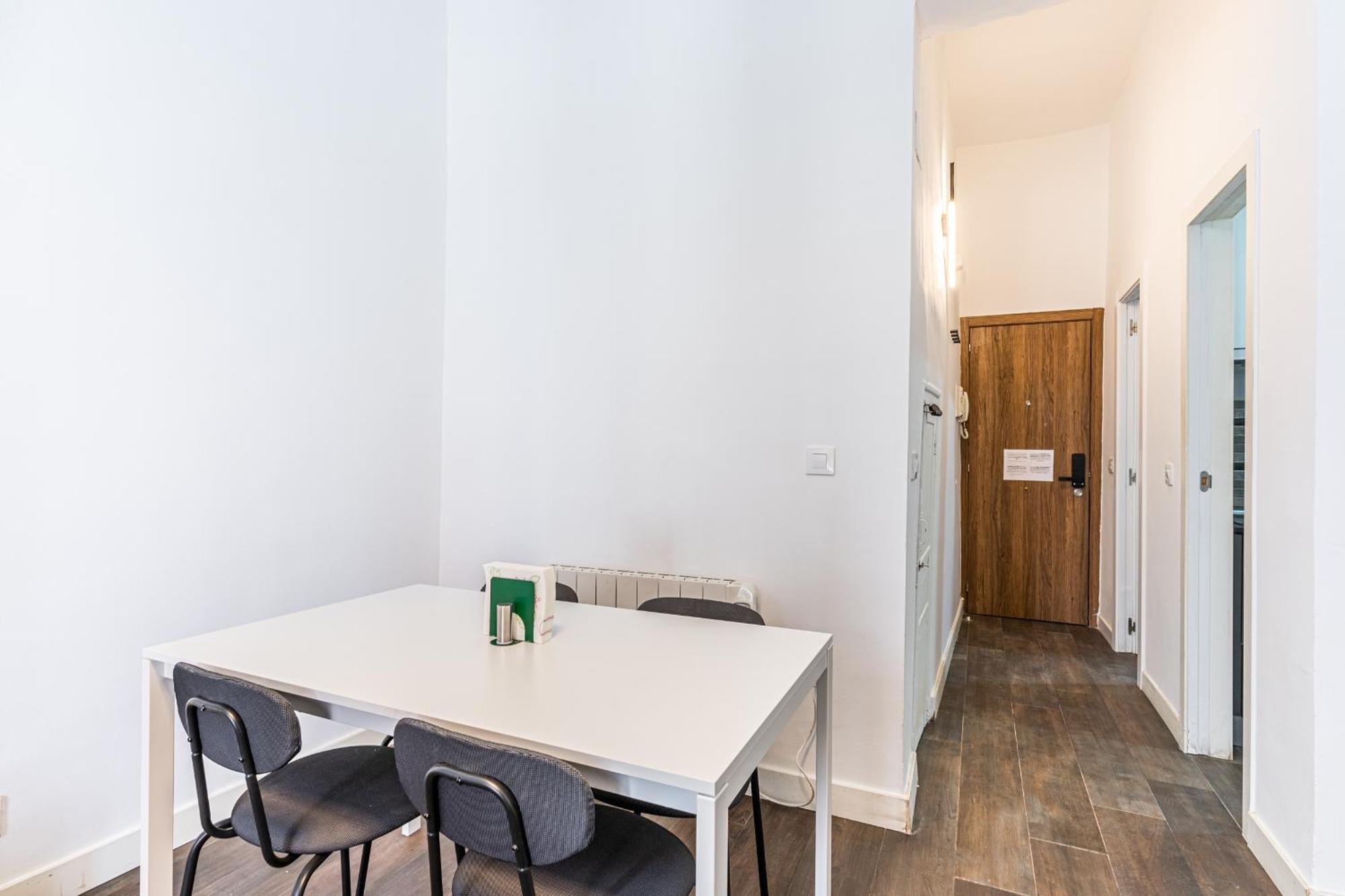 Vr Estudios Apartments Мадрид Экстерьер фото