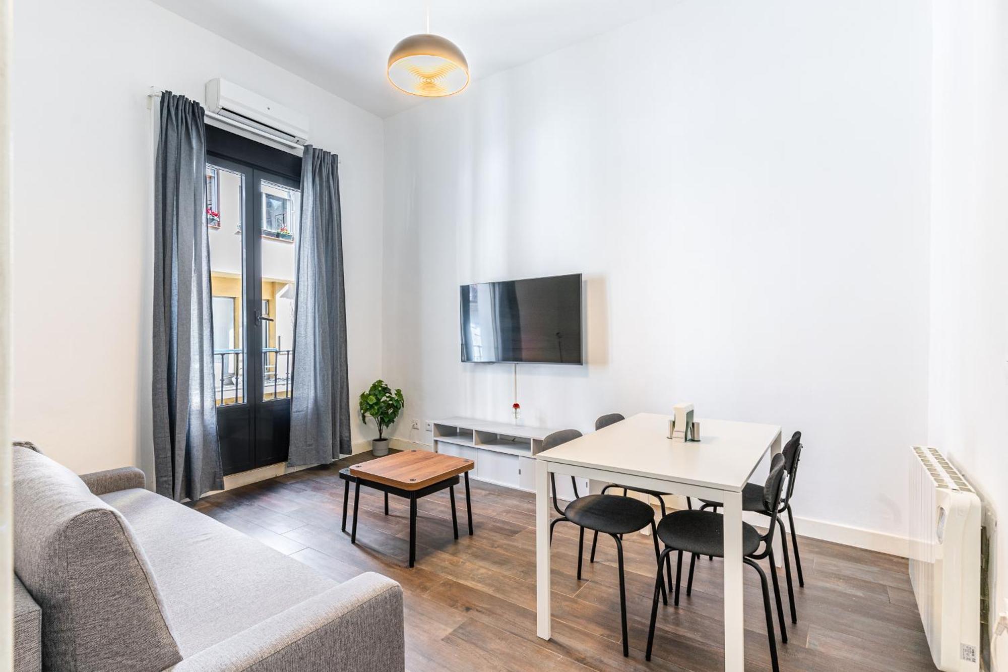 Vr Estudios Apartments Мадрид Экстерьер фото
